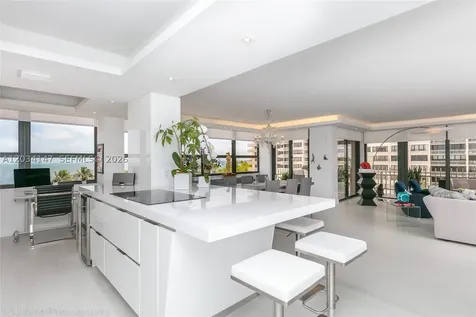3 Grove Isle Drive Miami FL 33133