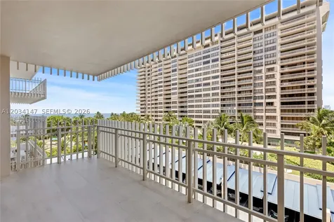 3 Grove Isle Drive Miami FL 33133
