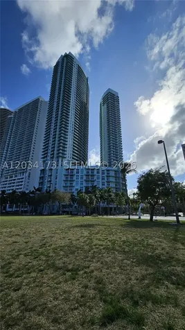 1900 N Bayshore Drive Miami FL 33132