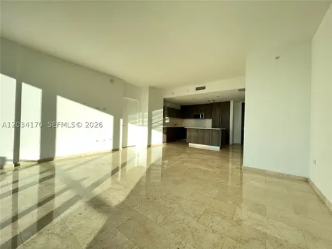 68 SE 6th Street Miami FL 33131