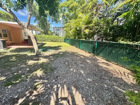226 Fluvia Avenue Coral Gables FL 33134