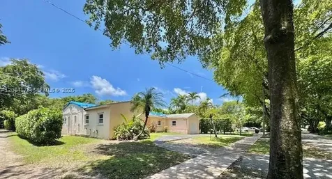 226 Fluvia Avenue Coral Gables FL 33134