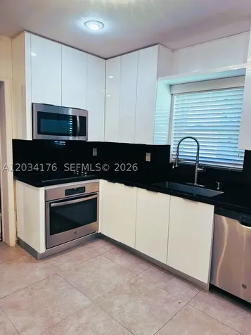 226 Fluvia Avenue Coral Gables FL 33134