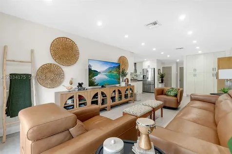 8601 Dundee Terrace Miami Lakes FL 33016