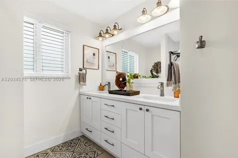 8601 Dundee Terrace Miami Lakes FL 33016