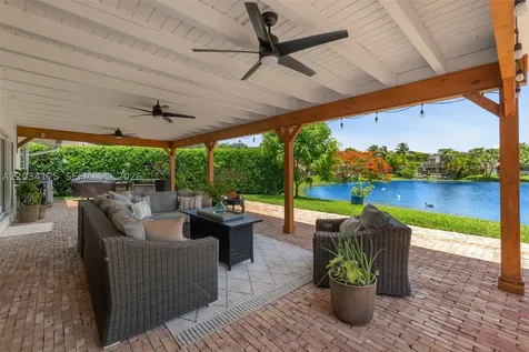 8601 Dundee Terrace Miami Lakes FL 33016
