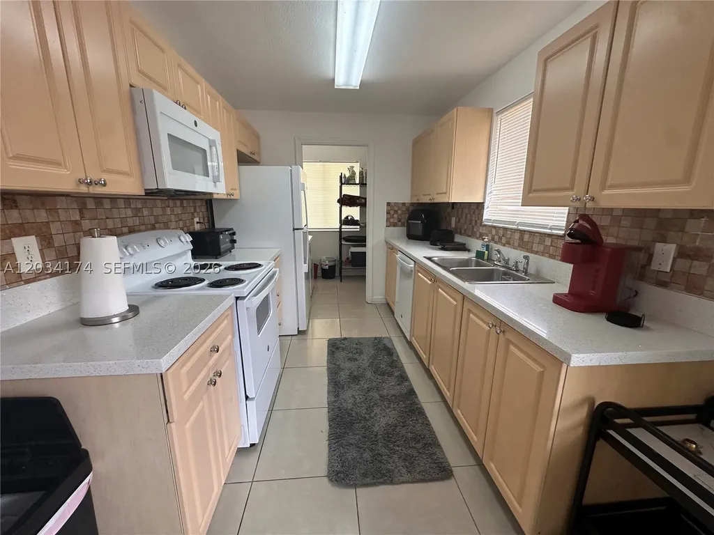 404 NW 2nd Avenue Hallandale Beach FL 33009