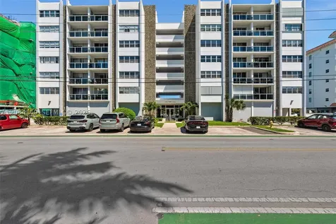 9381 E Bay Harbor Drive Bay Harbor Islands FL 33154