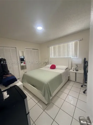 3821 SW 89th Court Miami FL 33165