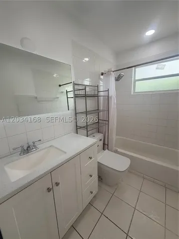 3821 SW 89th Court Miami FL 33165