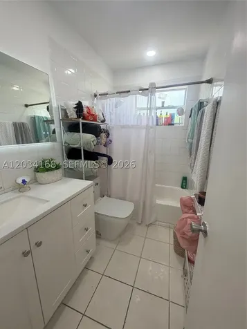 3821 SW 89th Court Miami FL 33165