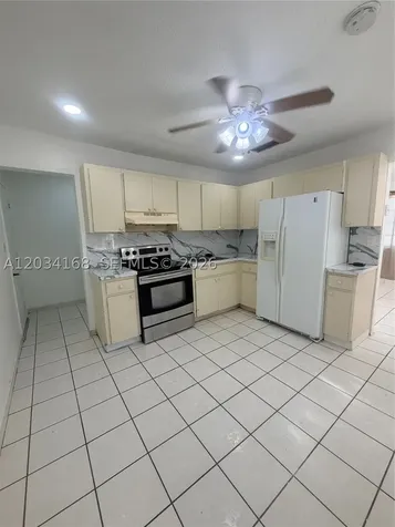 3821 SW 89th Court Miami FL 33165