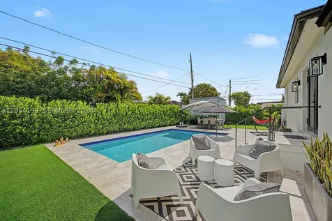 6511 SW 18th Street West Miami FL 33155