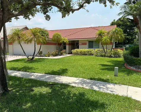 16328 NW 11th Street Pembroke Pines FL 33028