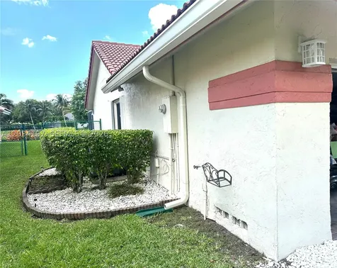 16328 NW 11th Street Pembroke Pines FL 33028