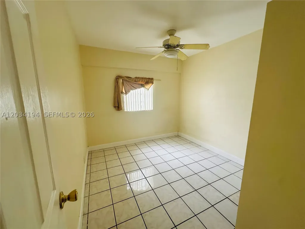 1215 S 24th Avenue Hollywood FL 33020