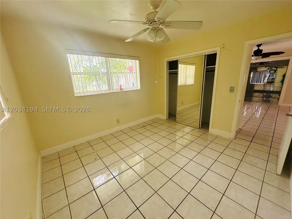 1215 S 24th Avenue Hollywood FL 33020
