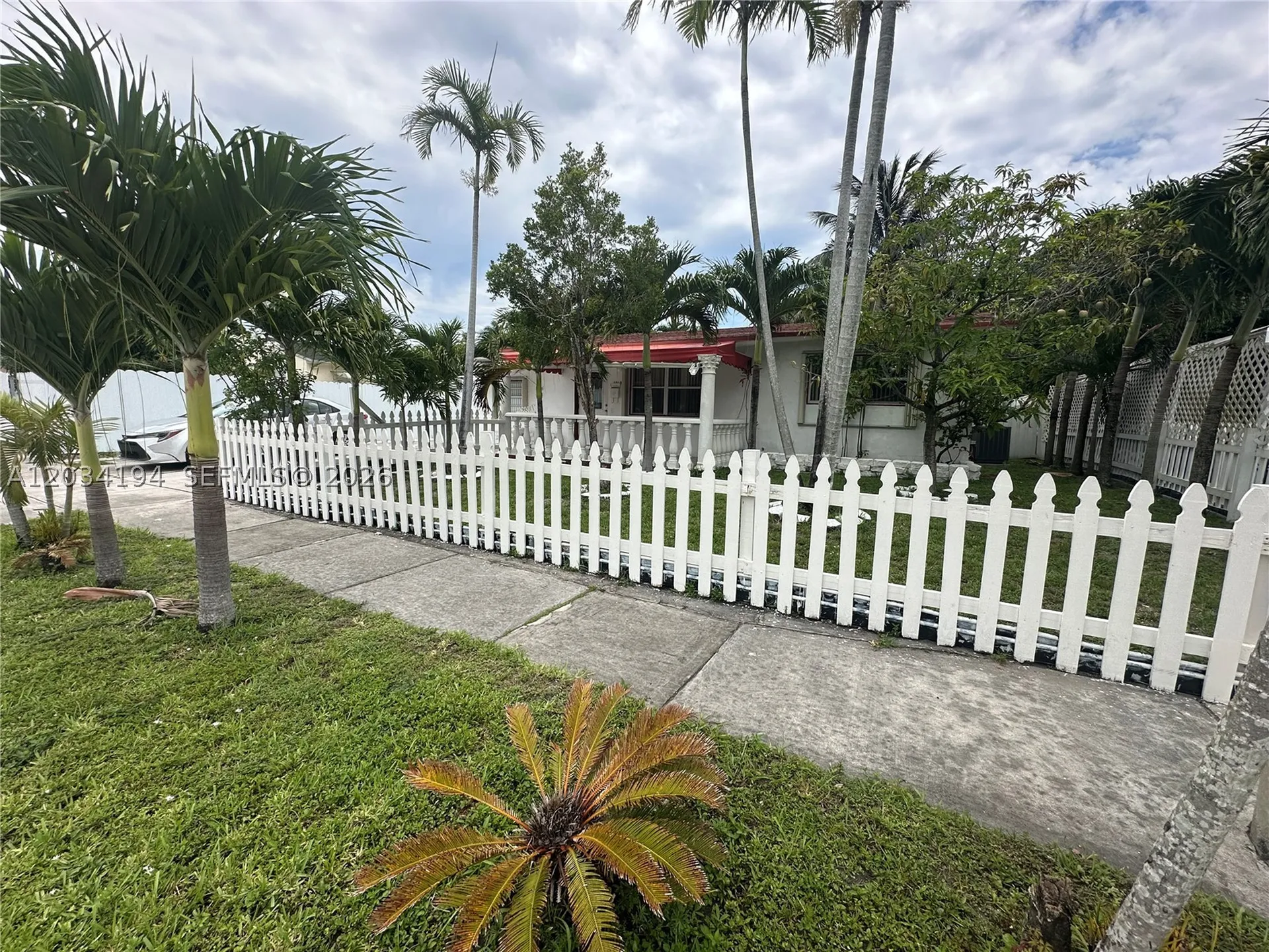 1215 S 24th Avenue Hollywood FL 33020