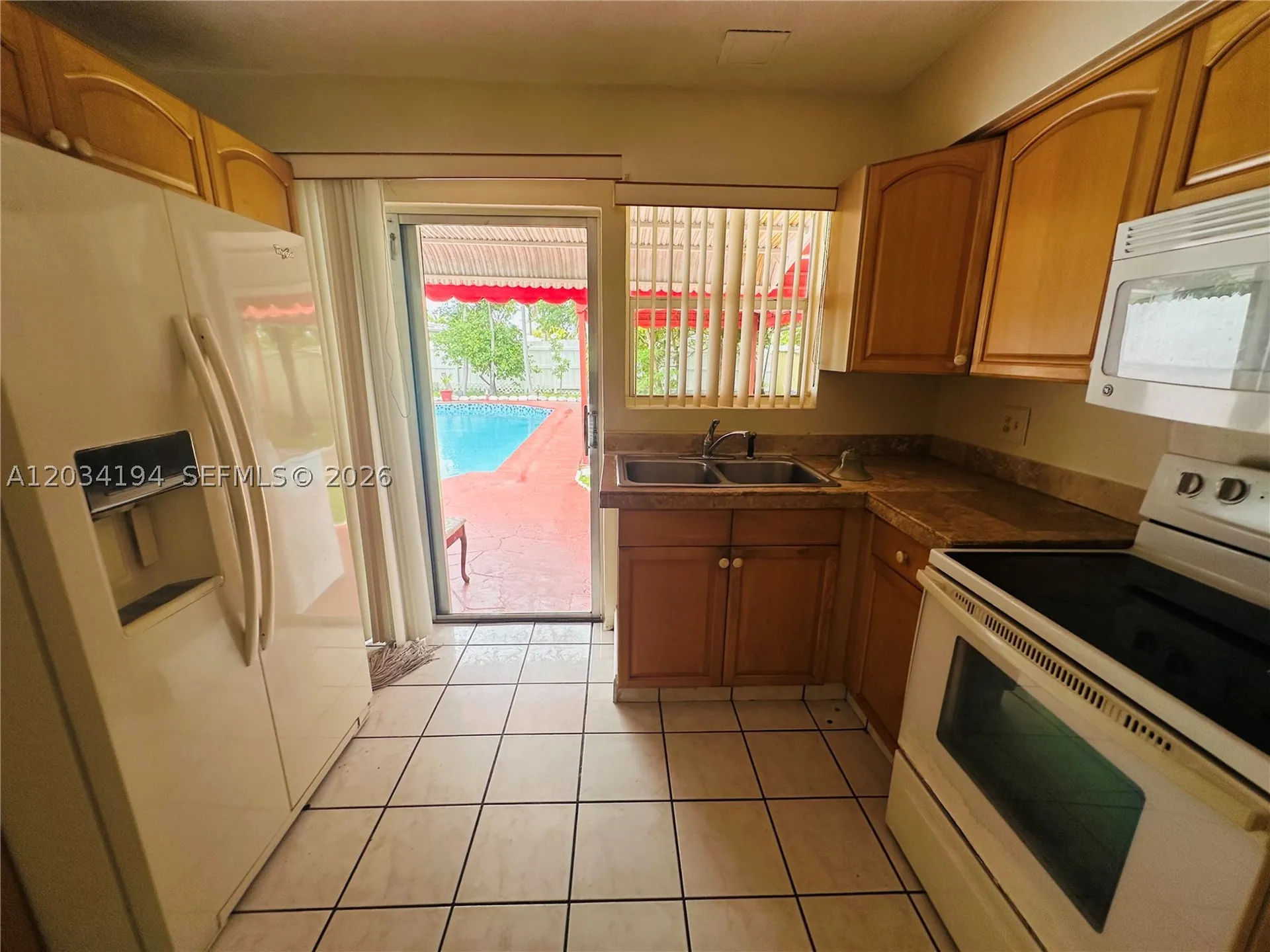 1215 S 24th Avenue Hollywood FL 33020