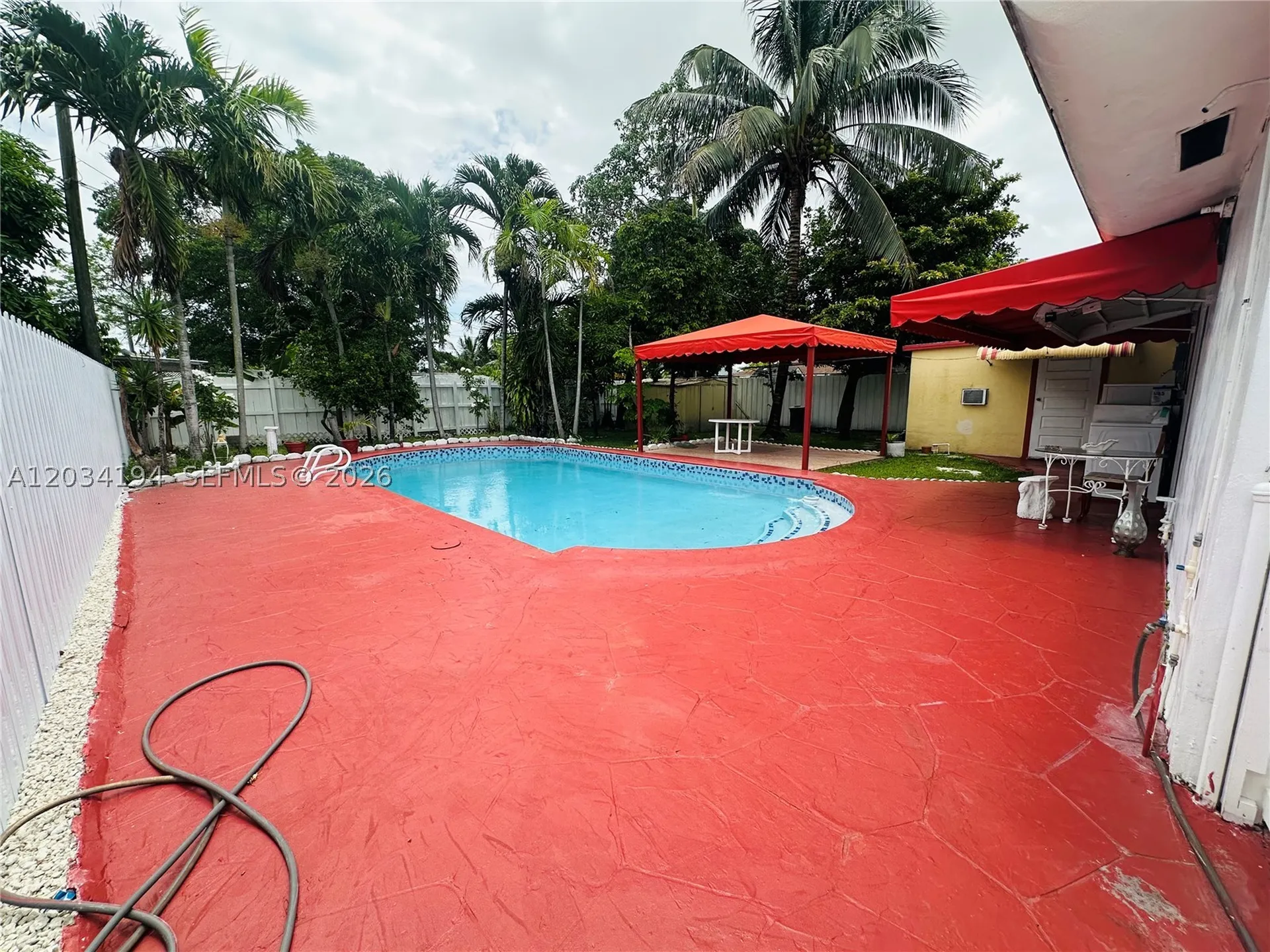 1215 S 24th Avenue Hollywood FL 33020