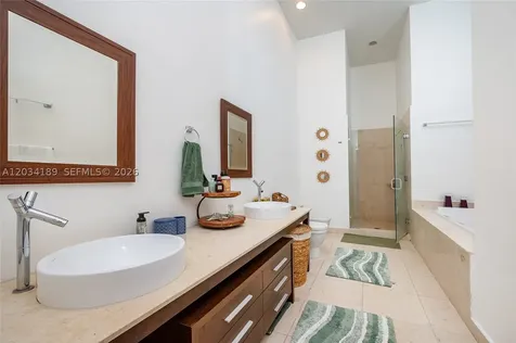 475 Brickell Avenue Miami FL 33131