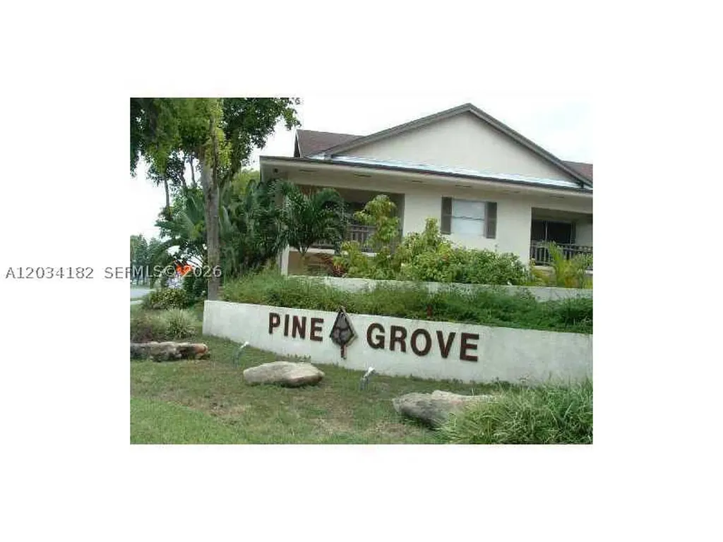11261 SW 88 Street Miami FL 33176