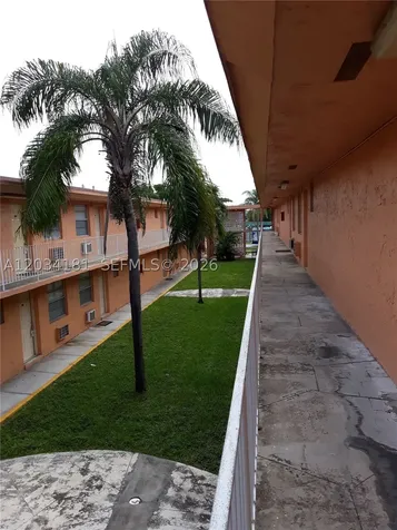 6850 W 14th Court Hialeah FL 33014