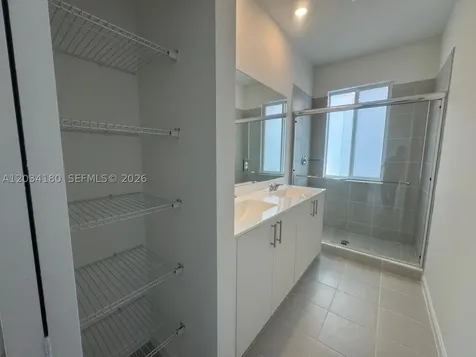 705 SE 13th St Circle Homestead FL 33034
