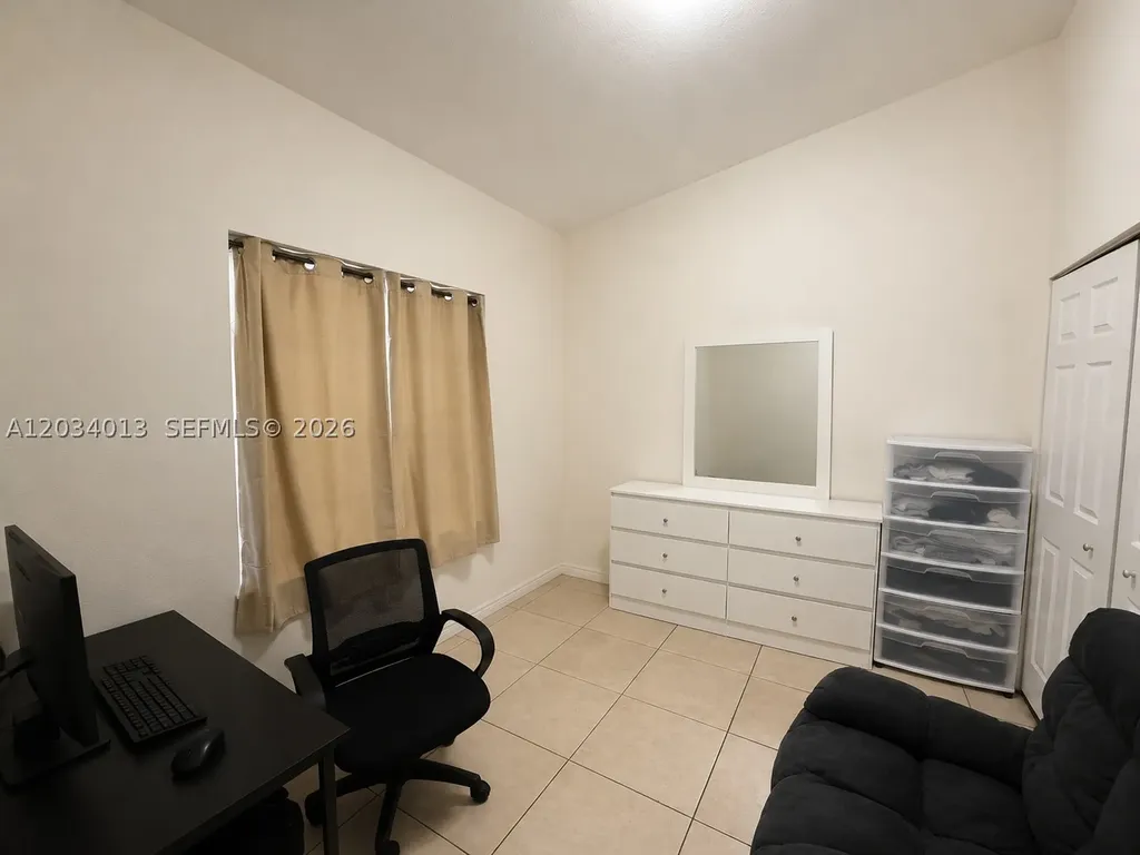 3874 SW 48th Avenue Hollywood FL 33023