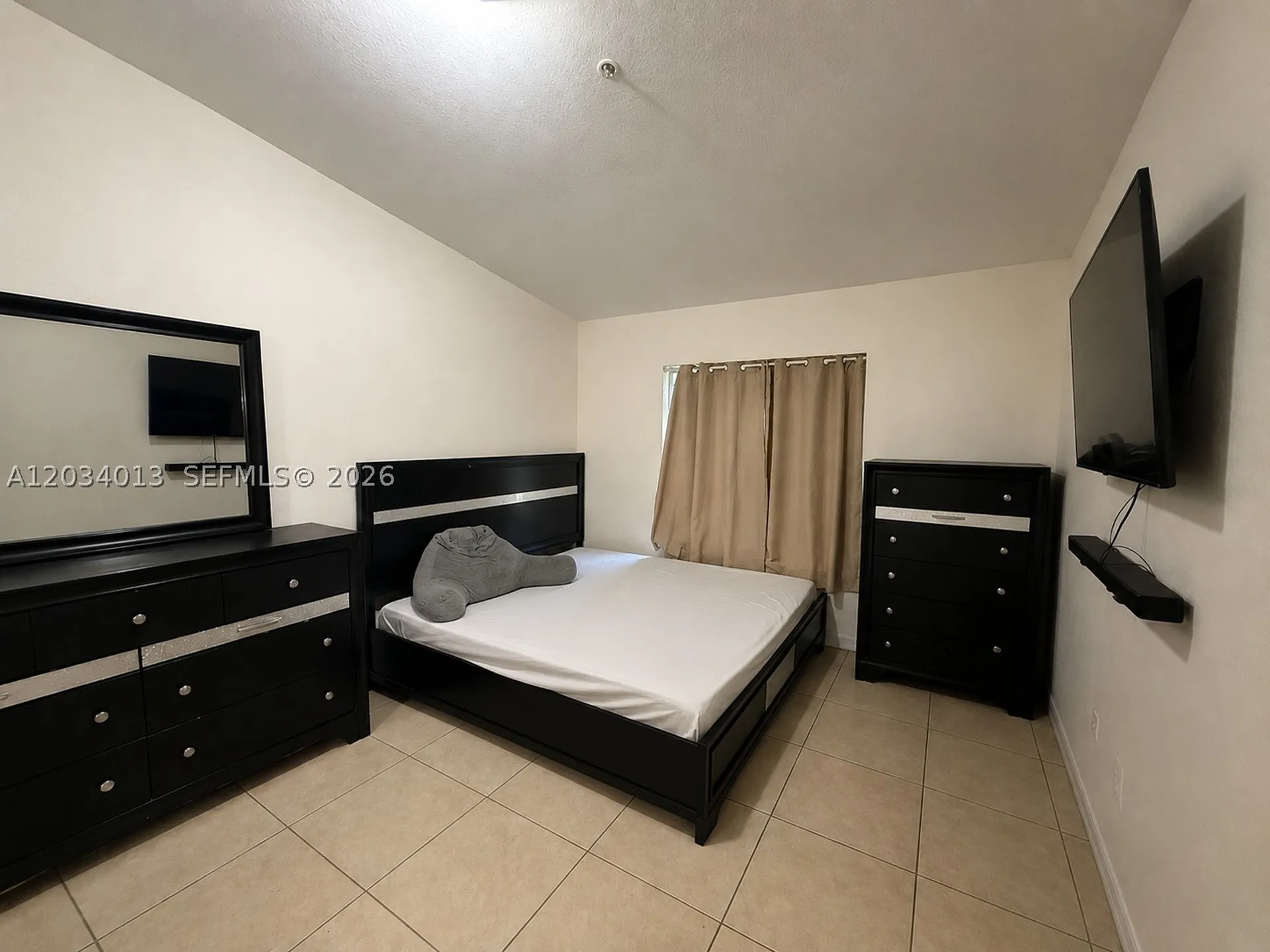 3874 SW 48th Avenue Hollywood FL 33023