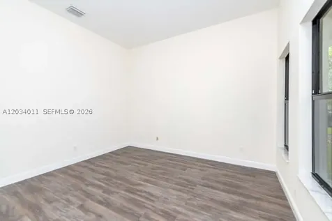3091 NW 82nd Way Cooper City FL 33024