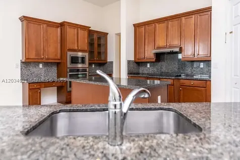 3091 NW 82nd Way Cooper City FL 33024