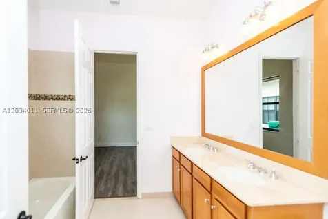 3091 NW 82nd Way Cooper City FL 33024