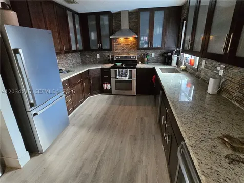 20595 SW 190th Street Miami FL 33187
