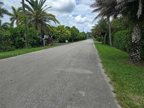 20595 SW 190th Street Miami FL 33187