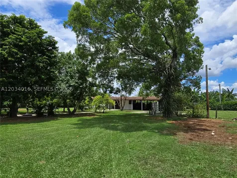 20595 SW 190th Street Miami FL 33187