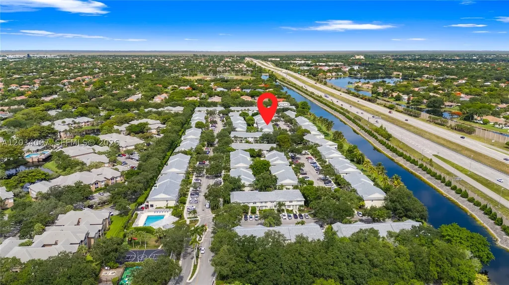 9928 NW 57th Manor Coral Springs FL 33076