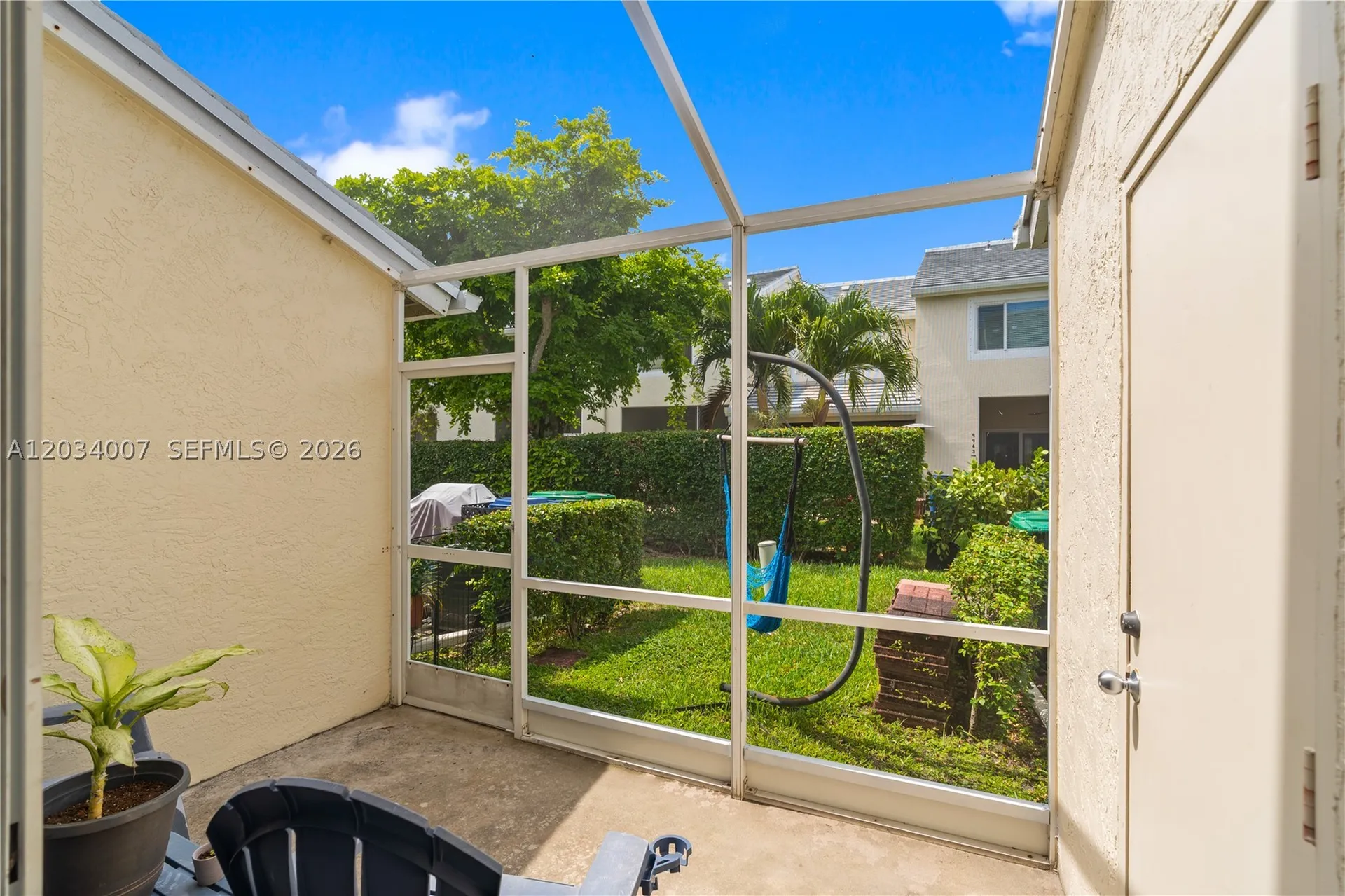 9928 NW 57th Manor Coral Springs FL 33076