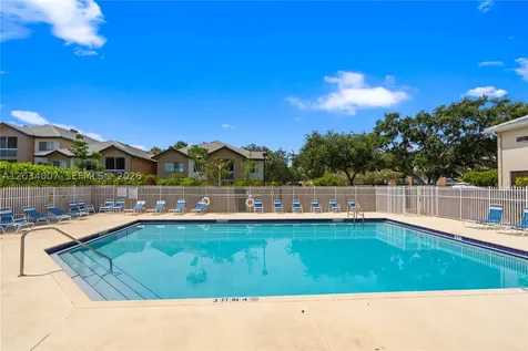 9928 NW 57th Manor Coral Springs FL 33076