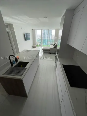 31 SE 5th Street Miami FL 33131