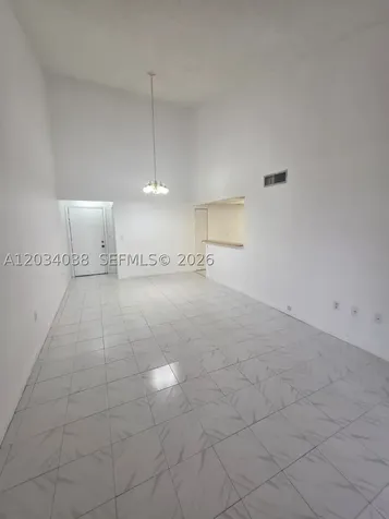 9429 Fontainebleau Boulevard Miami FL 33172