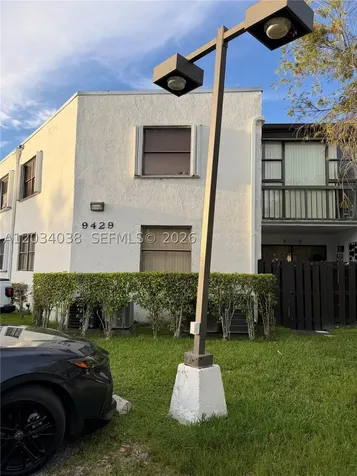 9429 Fontainebleau Boulevard Miami FL 33172