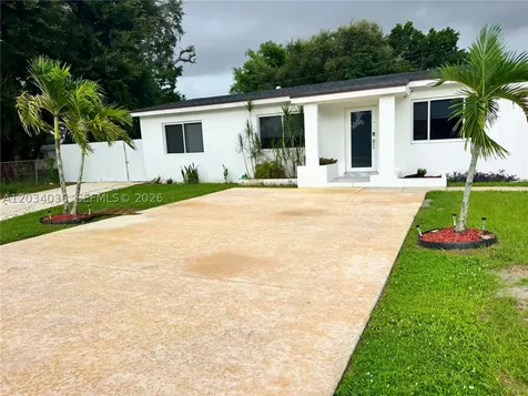 3400 NW 173rd Terrace Miami Gardens FL 33056