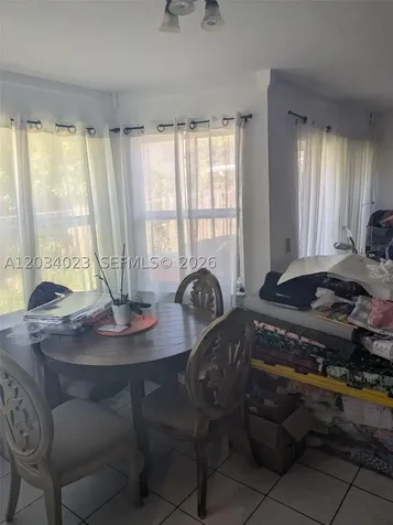 950 SW 95th Terrace Pembroke Pines FL 33025