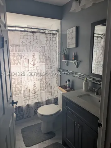 950 SW 95th Terrace Pembroke Pines FL 33025
