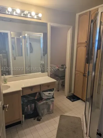 950 SW 95th Terrace Pembroke Pines FL 33025