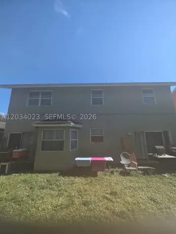 950 SW 95th Terrace Pembroke Pines FL 33025