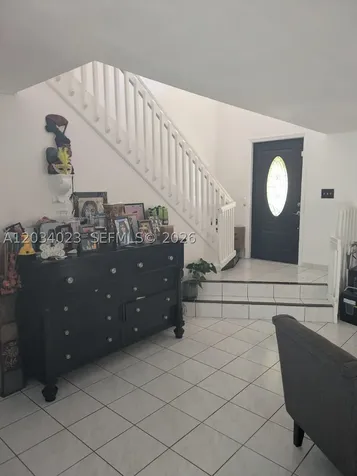 950 SW 95th Terrace Pembroke Pines FL 33025