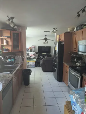 950 SW 95th Terrace Pembroke Pines FL 33025