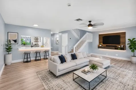 4430 NW 92nd Way Sunrise FL 33351